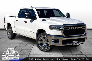 2025 RAM 1500 Lone Star Crew Cab 4x2 5'7' Box