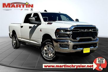 New 2026 RAM 2500 Tradesman Crew Cab 4x4 6'4' Box