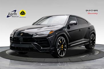 Used 2022 Lamborghini Urus Pano Roof Ceramic Brakes