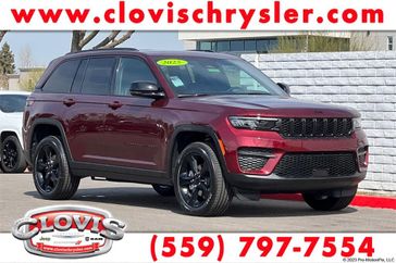 2025 Jeep Grand Cherokee Altitude X 4x4