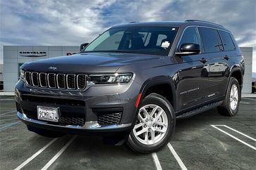 2022 Jeep Grand Cherokee L Laredo