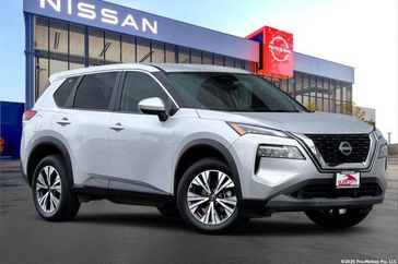 Used 2023 Nissan Rogue SV