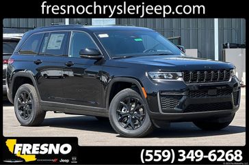 New 2026 Jeep Grand Cherokee Laredo Altitude 4x4