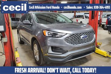 Used 2024 Ford Edge SEL