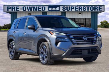 Used 2024 Nissan Rogue SV