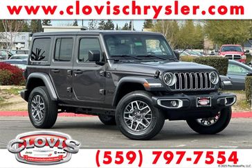 2025 Jeep Wrangler 4-door Sahara