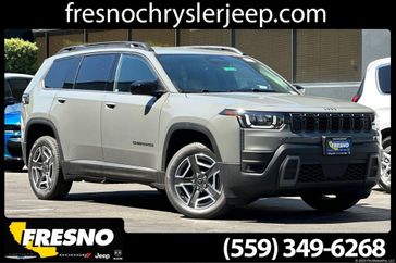 New 2026 Jeep Cherokee Laredo 4x4