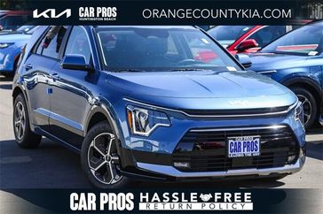 New 2025 Kia Niro SX