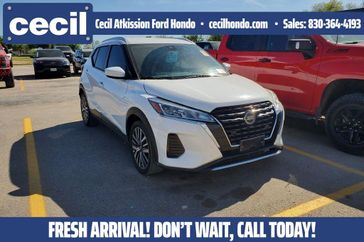 Used 2021 Nissan Kicks SV
