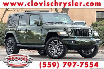 2024 Jeep Wrangler 4-door High Altitude 4xe in a Sarge Green Clear Coat exterior color and Blackinterior. Clovis Chrysler Dodge Jeep RAM 559-314-1399 clovischryslerdodgejeepram.com 