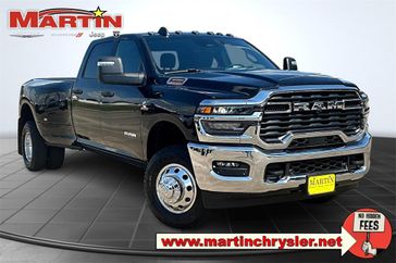New 2025 RAM 3500 Lone Star Crew Cab 4x4 8' Box