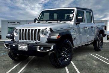 Used 2023 Jeep Gladiator Sport