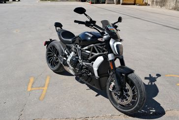 Used 2017 DUCATI DIAVEL BLACK 