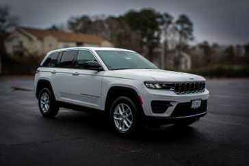 2025 Jeep Grand Cherokee Laredo X 4x4