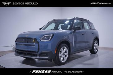 2025 MINI Countryman SE All4 Signature Plus