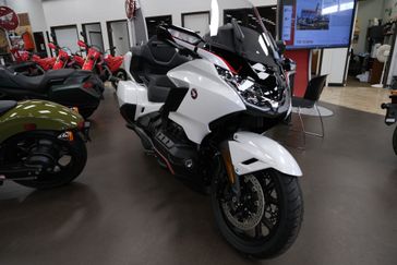 2024 Honda GOLDWING TOUR PEARL WHITE 