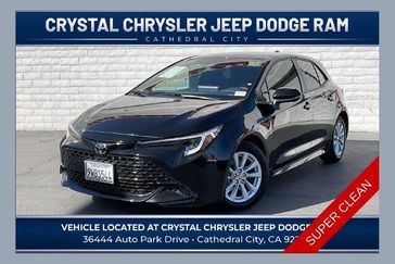 Used 2025 Toyota Corolla Hatchback SE