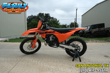 2025 KTM 250 SX BLACK AND ORANGE