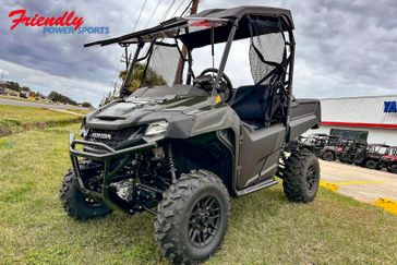 New 2026 Honda Pioneer 700 Deluxe 