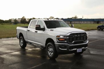 2025 RAM 2500 Tradesman Crew Cab 4x4 6'4' Box
