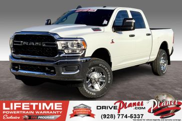 2024 RAM 2500 Tradesman Crew Cab 4x4 6'4' Box