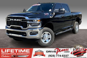 2025 RAM 2500 Tradesman Crew Cab 4x4 6'4' Box