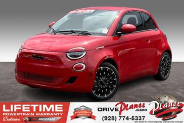 New 2024 Fiat 500e Inspi(red)