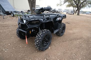 2025 POLARIS SPORTSMAN 570 TRAIL ONYX BLACK in a ONYX BLACK exterior color. Family PowerSports (877) 886-1997 familypowersports.com 