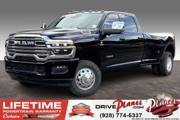 2025 RAM 3500 Laramie Crew Cab 4x4 8' Box