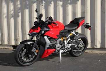 2024 Ducati Streetfighter V2 