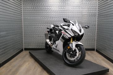 NEW 2027 HONDA CBR1000RR 