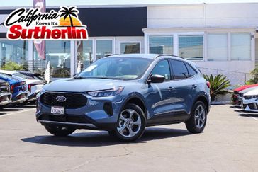 Used 2025 Ford Escape ST-Line