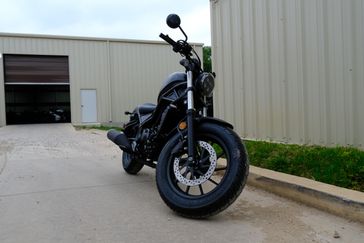 2025 HONDA REBEL 300 MATTE BLACK METALLIC 