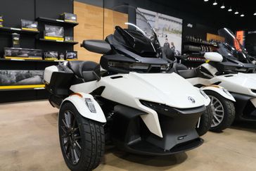 NEW 2026 CAN-AM SPYDER RT 
