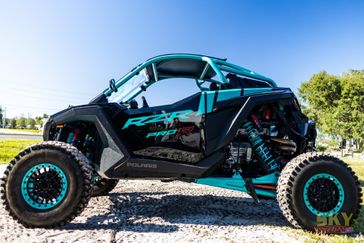New 2025 Polaris RZR PRO R ULT  BLK CRYSTAL  RAD GREEN 