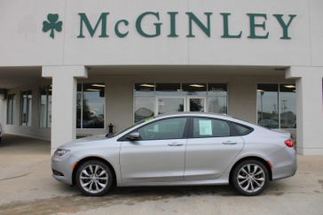 Used 2015 Chrysler 200 S (MINOR HAIL DAMAGE)