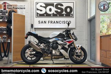 2026 BMW S 1000 R