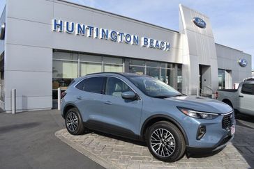 2025 Ford Escape Plug-In Hybrid Base