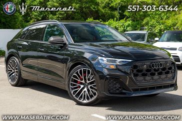 Used 2025 Audi SQ8 4.0T Prestige