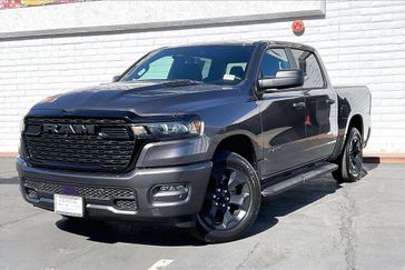 New 2027 RAM 1500 Express Crew Cab 4x4 5'7' Box