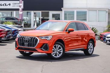 Used 2025 Audi Q3 Premium