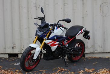 2023 BMW G 310 R in a POLAR WHITE/RACING BLUE exterior color. SoSo Cycles 877-344-5251 sosocycles.com 