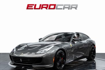 2020 Ferrari GTC4Lusso V12 *PASSENGER DISPLAY * CARBON STEERING WHEEL*