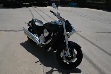 NEW 2025 SUZUKI BOULEVARD M109R 