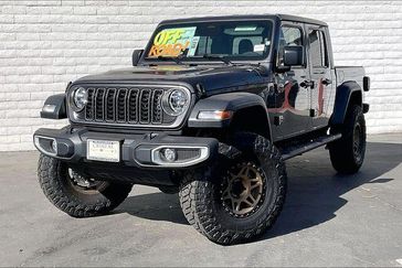 New 2026 Jeep Gladiator Sport S 4x4