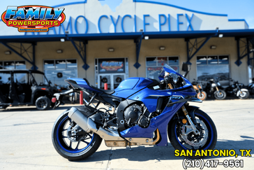 2025 Yamaha YZFR1 TEAM BLUE