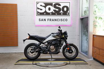 Used 2024 HUSQVARNA Svartpilen 401 