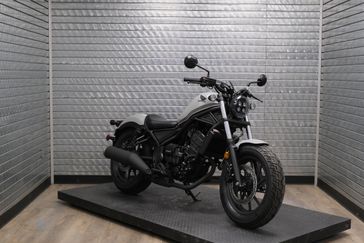 NEW 2026 HONDA REBEL 300 E-CLUTCH 