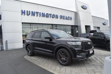New 2025 Ford Explorer ST-Line