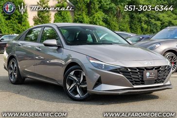 Used 2023 Hyundai Elantra SEL